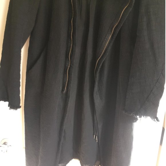 Oversized Draping Knitted Cloak Coat with Frayed - Picture 9 of 15